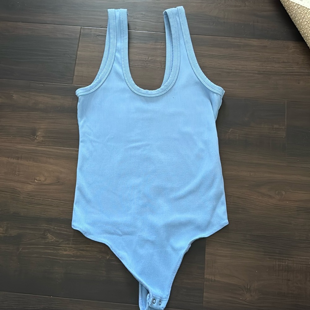 Abercrombie & Fitch ribbed bodysuit